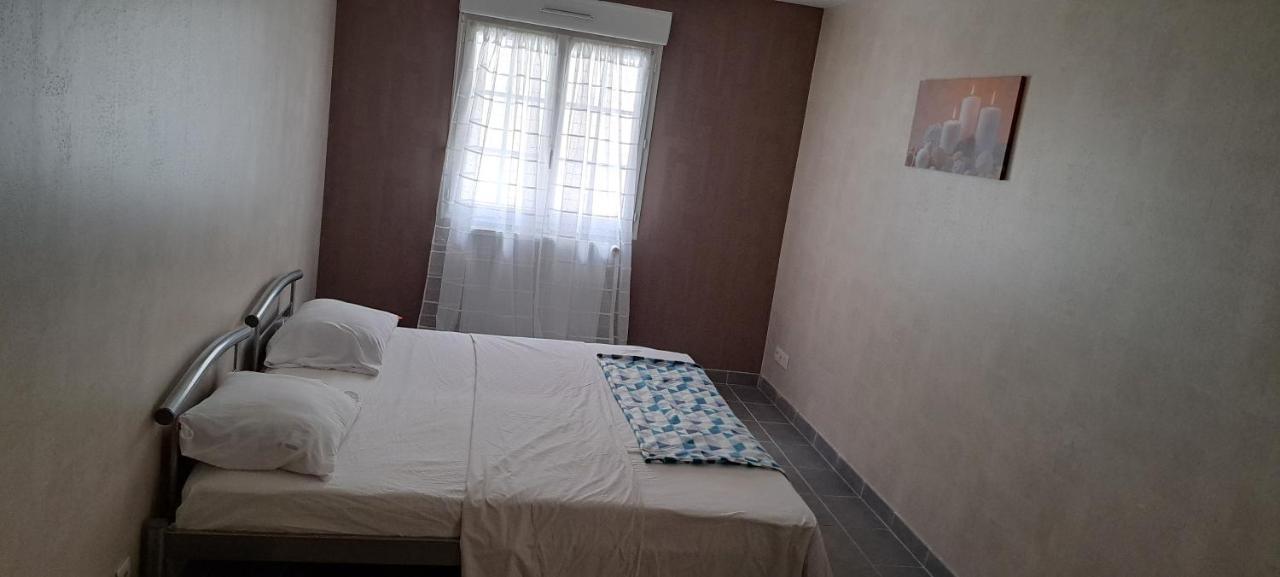 Super Appartement La Souterraine Eksteriør billede
